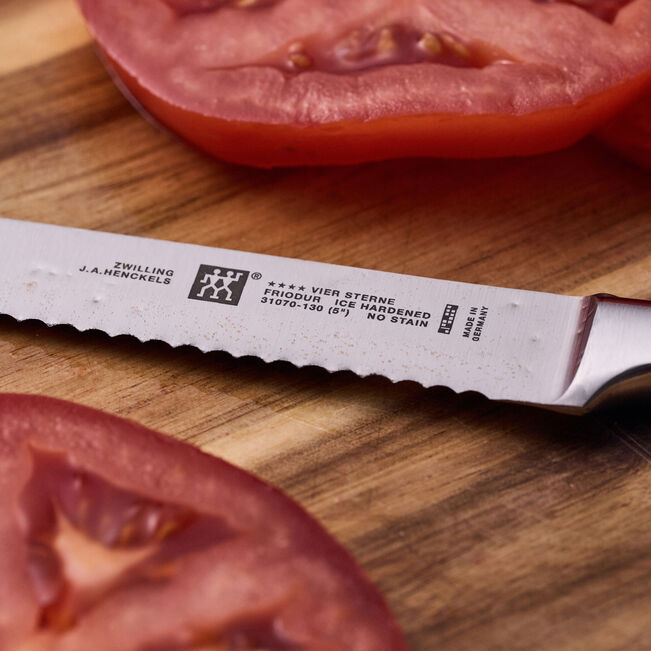ZWILLING Four Star 5-Inch Serrated Utility Knife