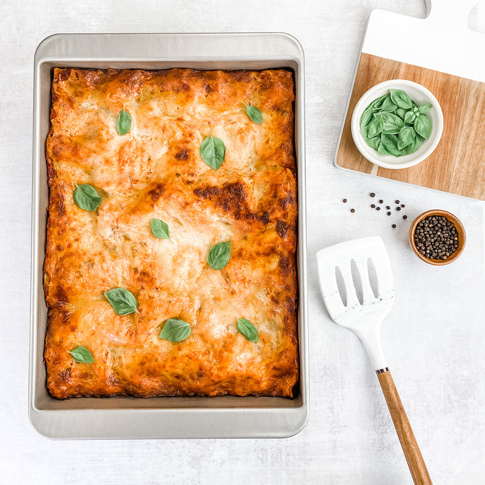 Non-Stick Lasagna Pan with Lid