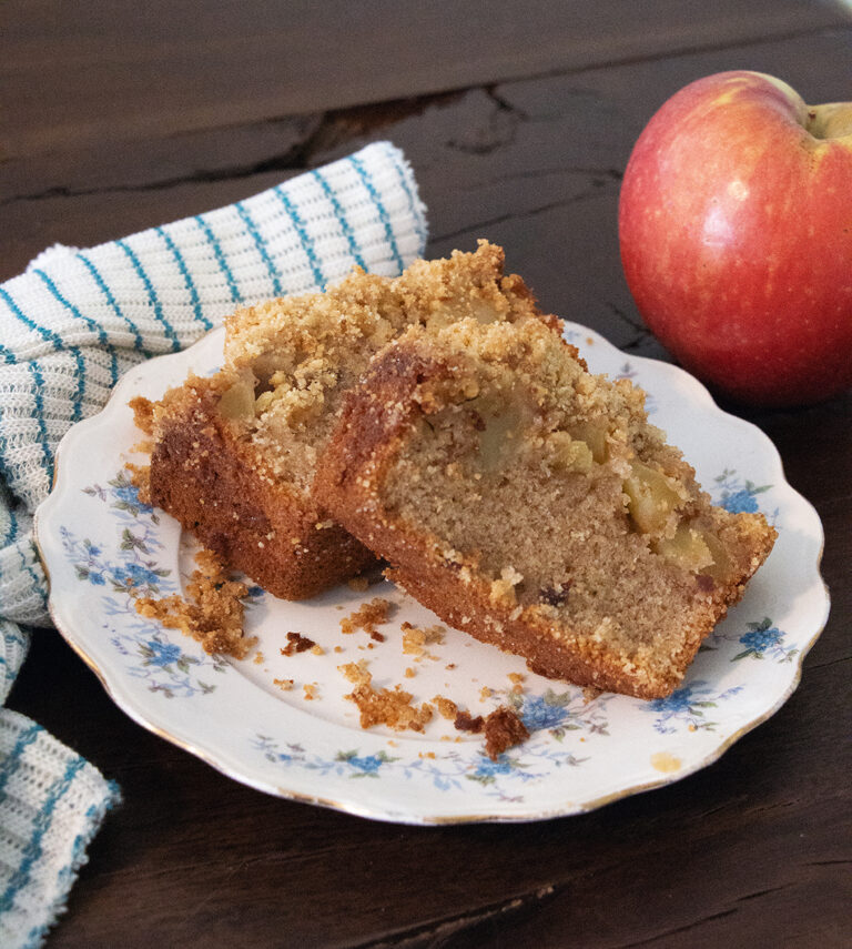 The Ultimate Coffee Cake Recipe – Apple Cinnamon Streusel!