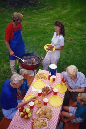 7 Tips for a Fun and Healthy BBQ