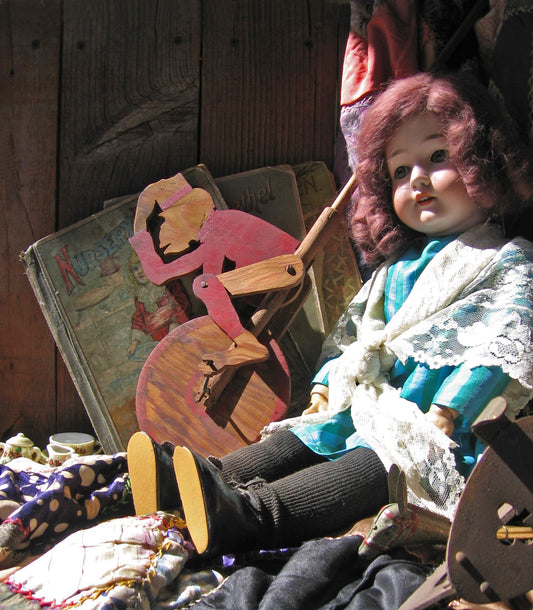 Cherishing Family Heirlooms at Christmas
