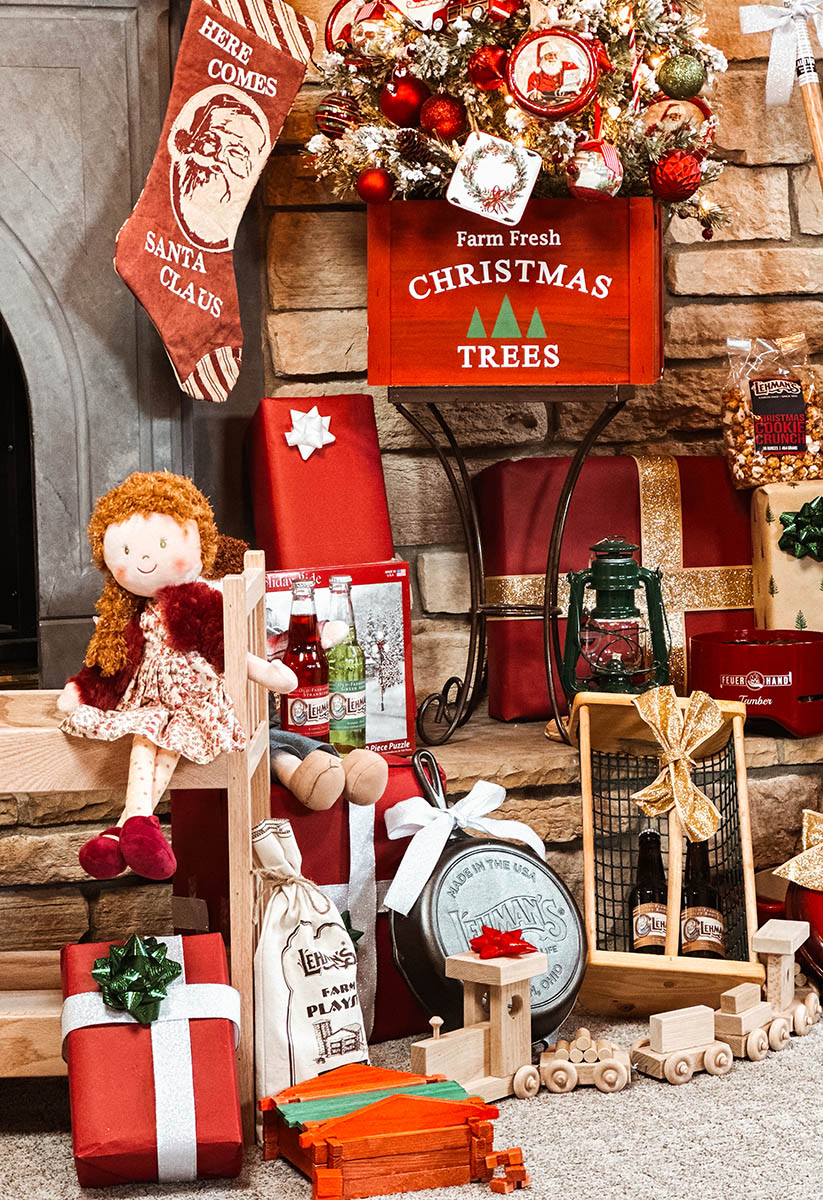Celebrate a Low-Tech Christmas in a High-Tech World