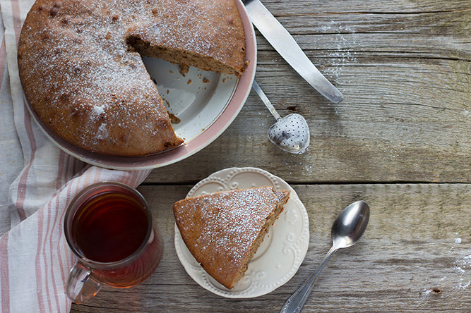 Maple Nutmeg Feather Cake