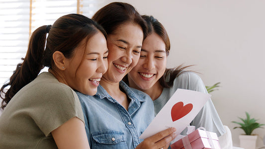10 Last-Minute Ideas to Make the Women in Your Life Feel Special
