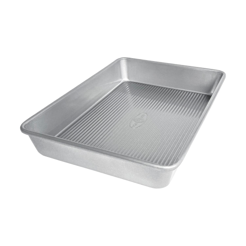 Durable aluminized steel seamless rectangular cake pan with ridged bottom, crafted in USA for versatile baking in Kitchen & Food, Cookware, Baking Supplies, Pots and Pans collections.