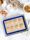 Quarter Sheet Pan with Silicone Baking Mat