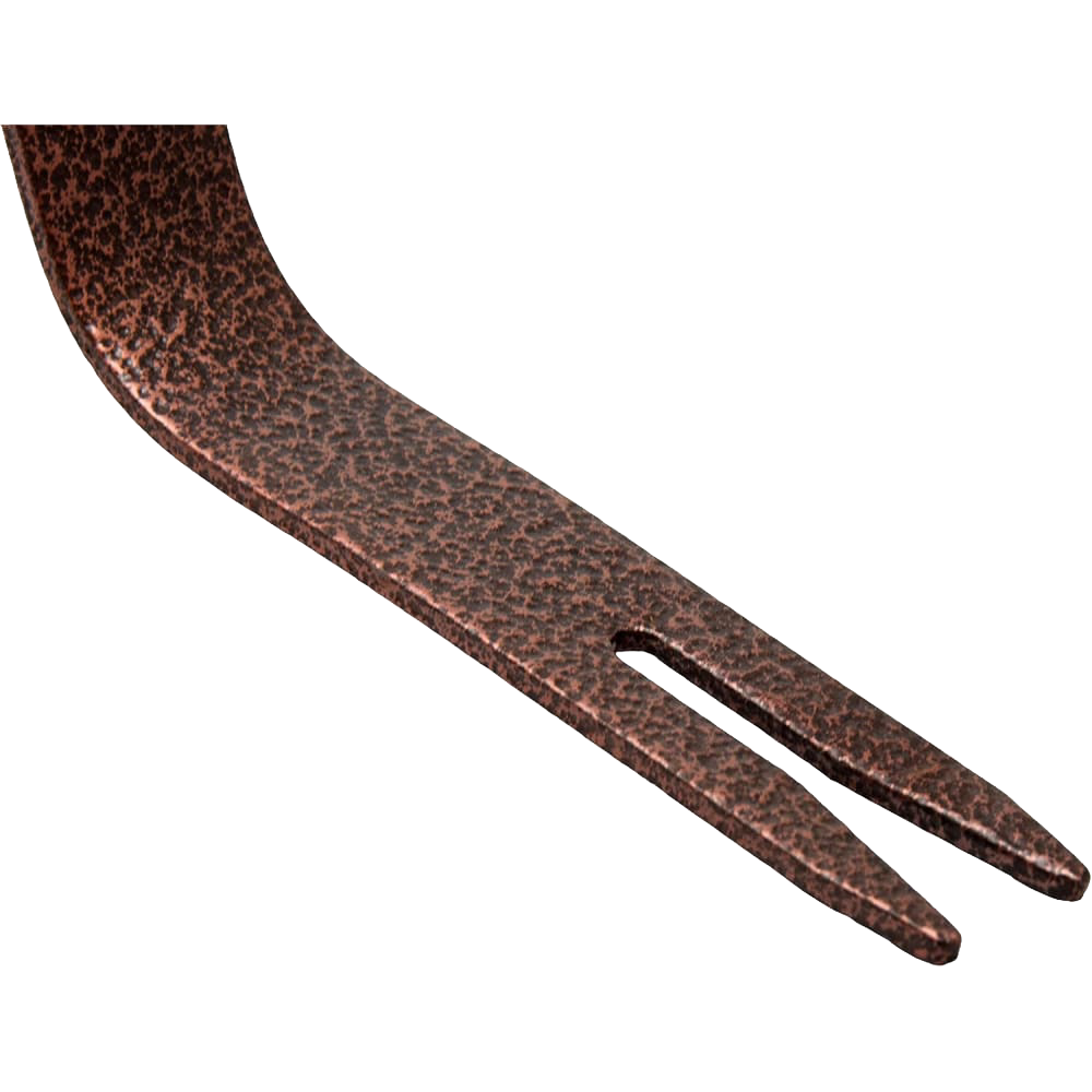Hammer-finished, powder-coated metal tip of a handcrafted Spear & Jackson daisy grubber weeding tool, designed for effective removal of common lawn weeds in farm and garden use.
