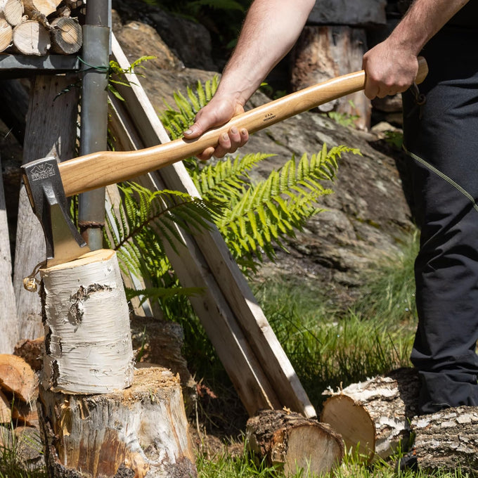 Prandi 4.41-Lb Splitting Axe with Hickory Handle