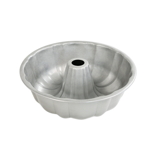Non-Stick Fluted Tube Cake Pan – 10"