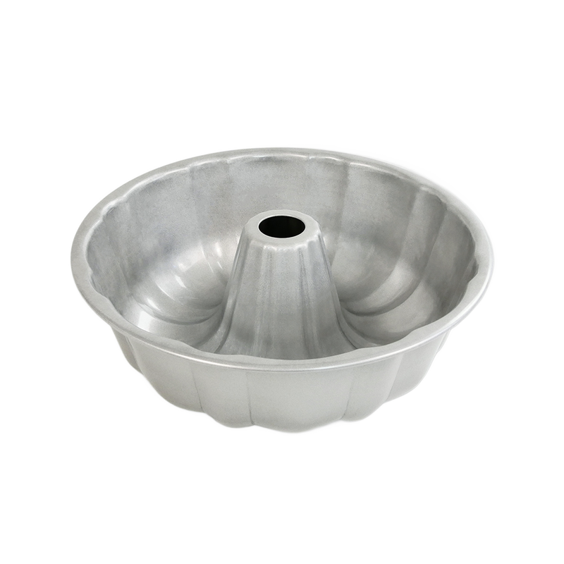 Non-Stick Fluted Tube Cake Pan – 10"
