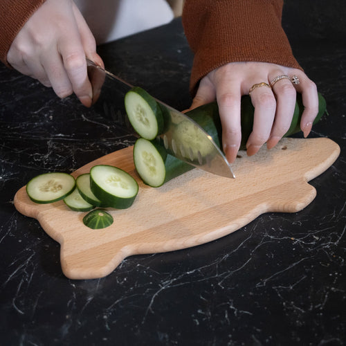German-Made Beechwood Pig Cutting Board – 12" x 6"