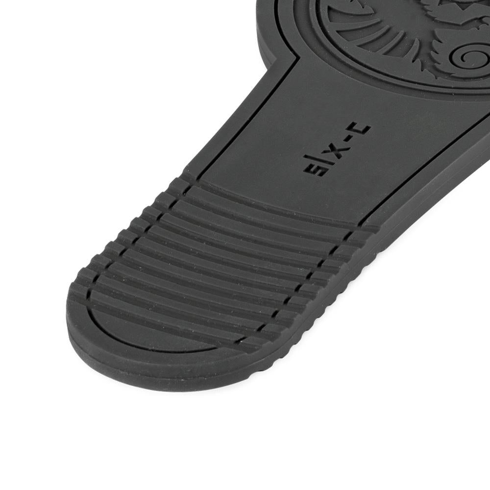 Close-up of a black silicone trivet arm with textured ridges for enhanced grip, designed for use in Farm, Garden & Tool, Kitchen & Food, Camping, Cookware, and Cast Iron collections.