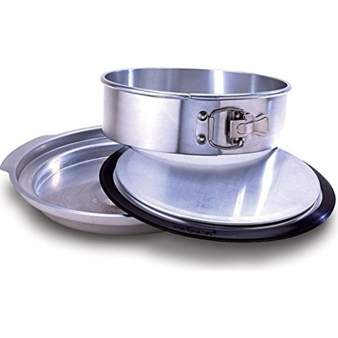 Aluminum springform pan with leak-proof silicone ring and easy-lock latch, featuring a removable water basin, ideal for baking delicate desserts in Kitchen & Food and Baking Supplies collections.