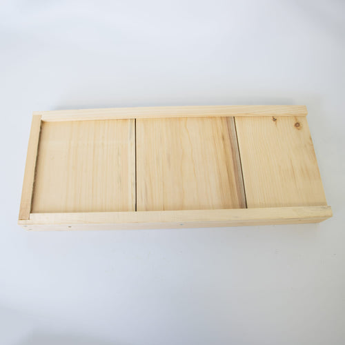Handcrafted solid wooden base board for 5-frame hive, made in the USA by Amish artisans, designed for Farm, Garden & Tool and Beekeeping Supplies collections.