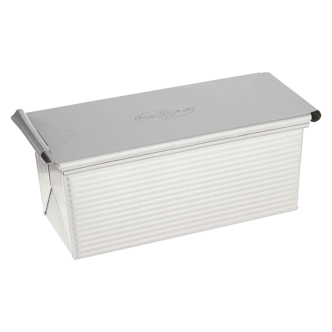 Handcrafted aluminized steel Pullman bread loaf pan with lid, designed for even heat distribution and consistent sandwich bread baking; featured in Kitchen & Food, Cookware, and Baking Supplies collections.