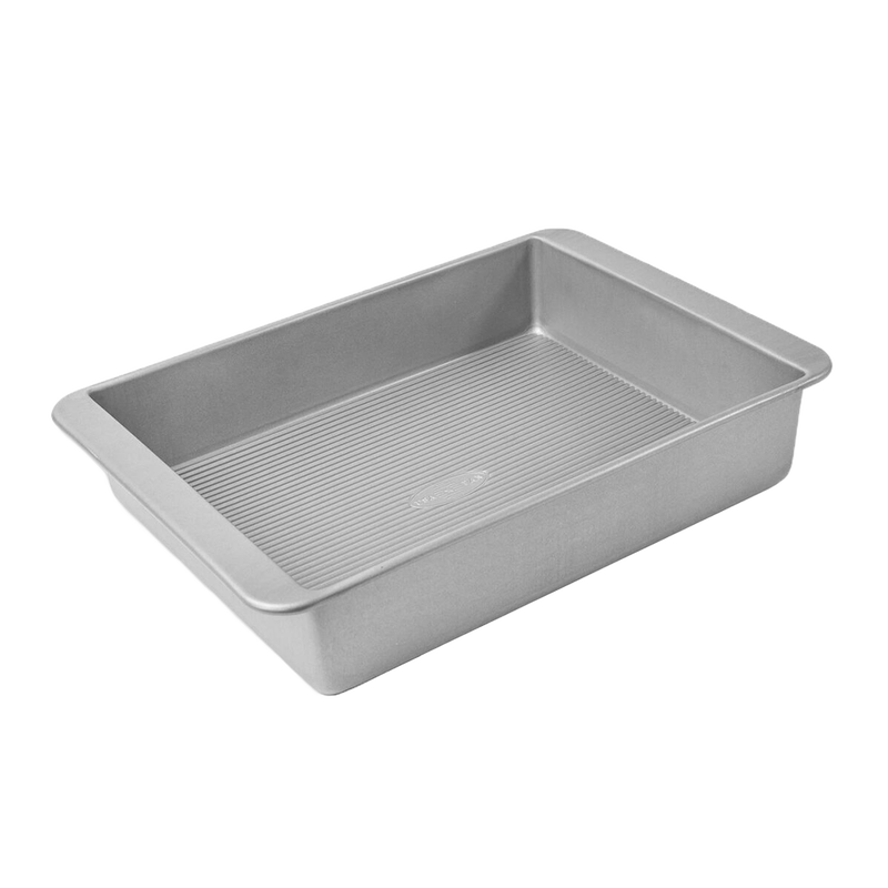 Non-Stick Lasagna Pan with Lid