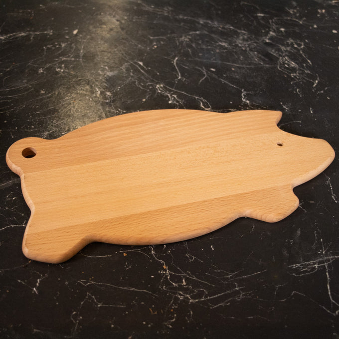 German-Made Beechwood Pig Cutting Board – 12" x 6"