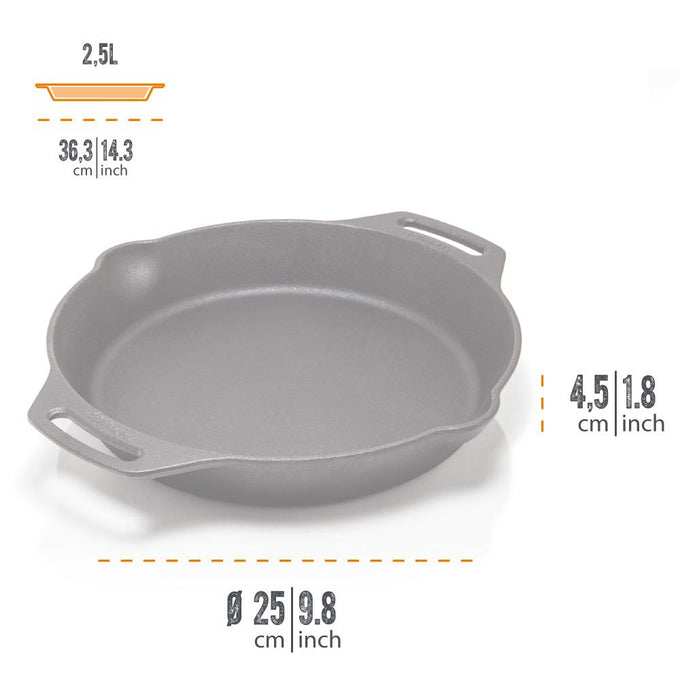 Handcrafted cast iron fire skillet with two side handles, 25 cm diameter and 4.5 cm deep, ideal for cooking in farm, garden, kitchen, camping, cookware, and cast iron collections.