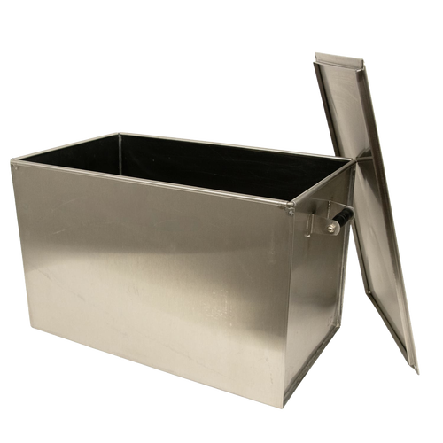 Large handcrafted Amish-made stainless steel stovetop water bath canner with a removable lid and sturdy handles, ideal for food preservation and homesteading collections.